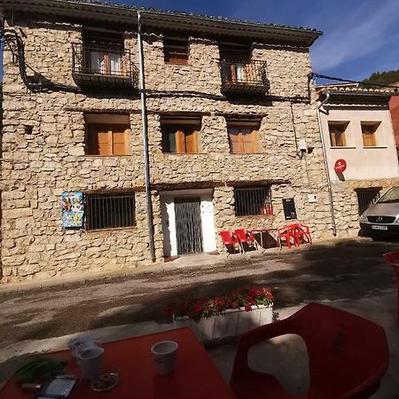Casa Rural Y Albergue Tormon Dış mekan fotoğraf
