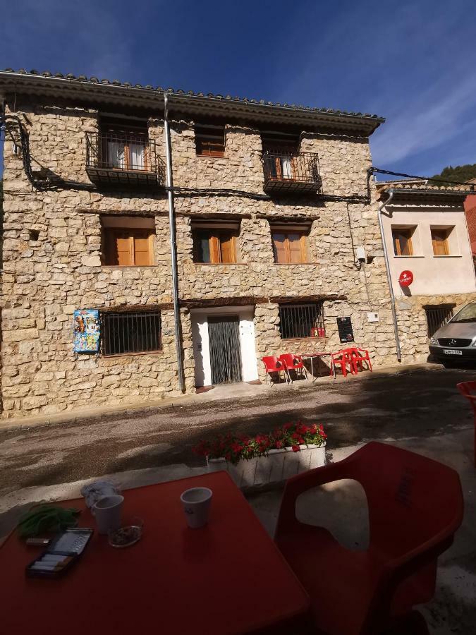 Casa Rural Y Albergue Tormon Dış mekan fotoğraf